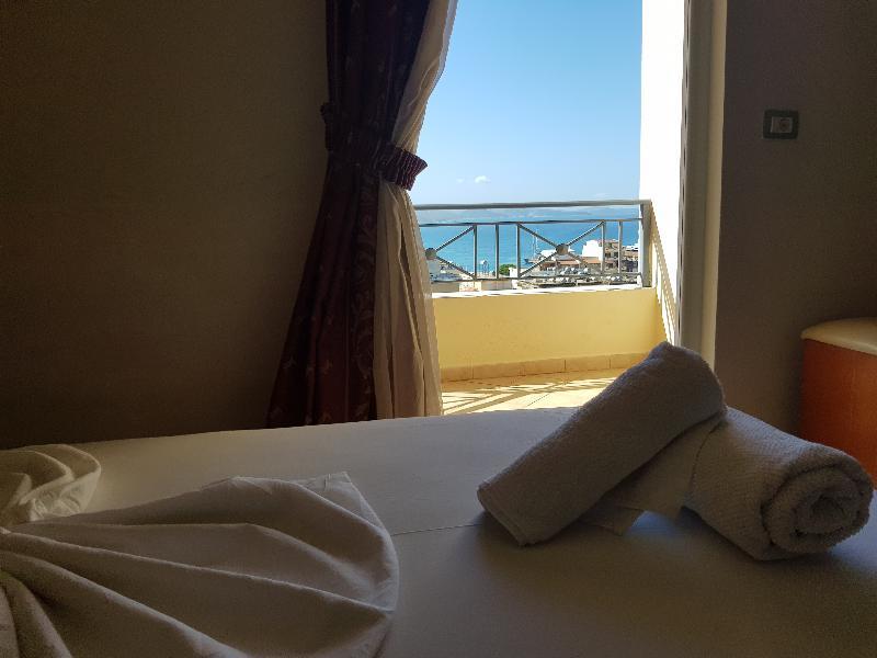Hotel Veli Sarandë 外观 照片